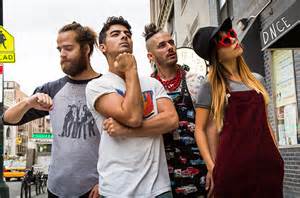 book DNCE