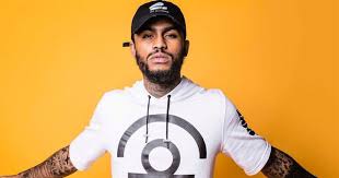 book Dave East