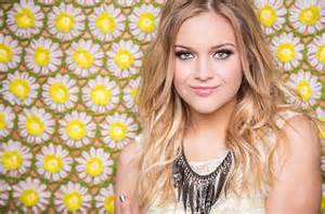 Book Kelsea Ballerini