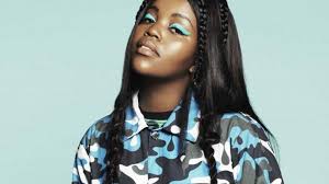 Booking Tkay Maidza