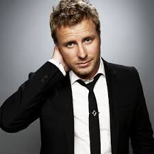 book Dierks Bentley