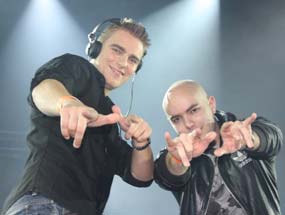 book Showtek