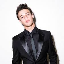 Book Cameron Dallas