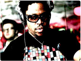 Booking Felix Da Housecat