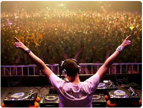 Book Tiesto