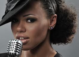 book Elle Varner