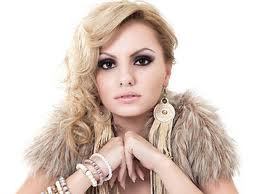 Booking Alexandra Stan